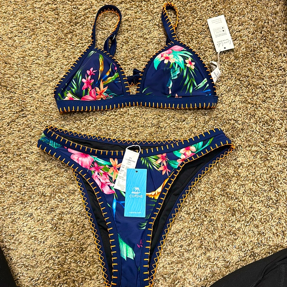 CUPSHE bathing suit